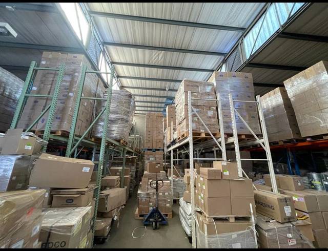 INDUSTRIAL PROPERTY TO RENT IN HENNOPSPARK